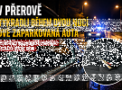 V Přerově během dvou nocí vykradli dvě auta. Jedno bylo odemčené, do druhého se pachatel dostal přes rozbité okno